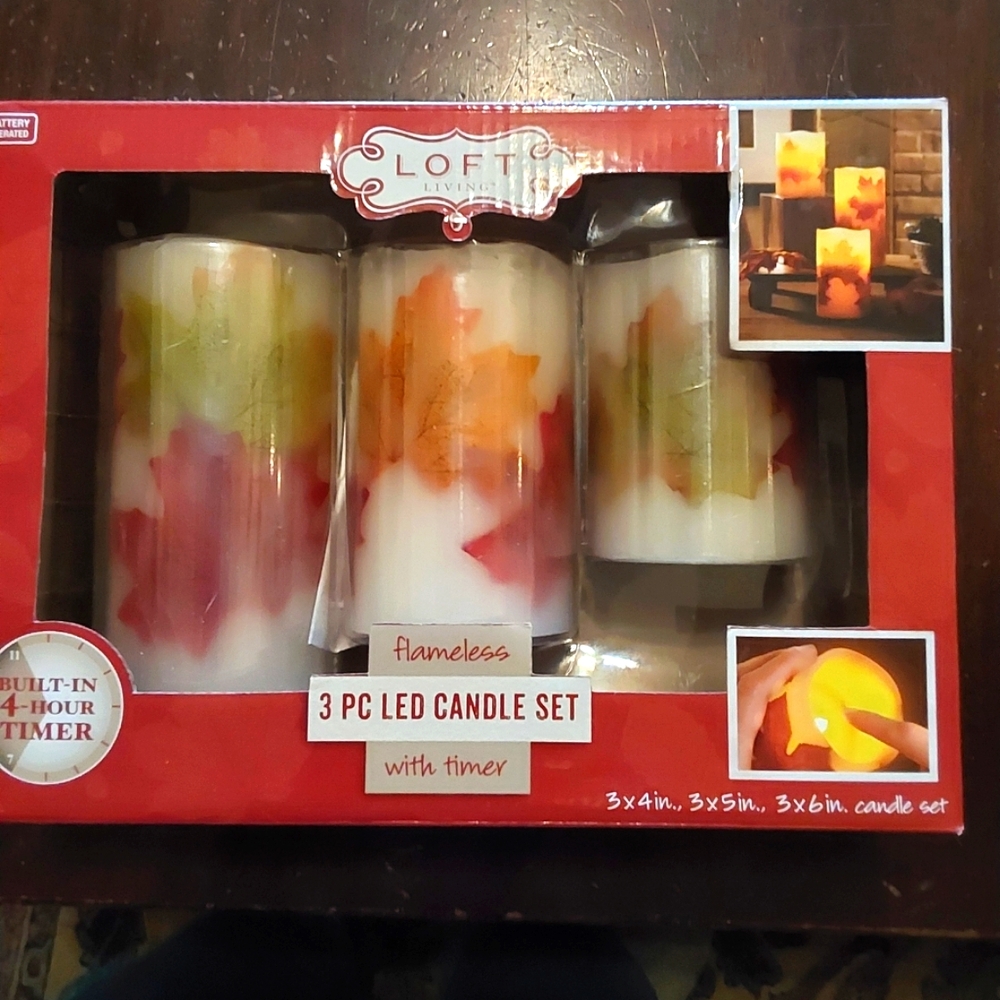 🌺 NIB Loft Living LED Candle Set with Timer